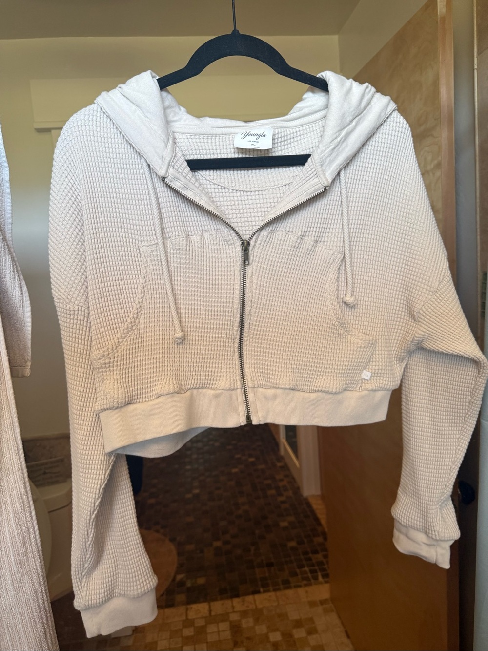 Youngla Waffle Knit Zip-Up Cropped Hoodie Size Small